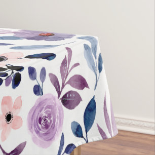 Nappe Conception florale délicate avec feuilles de lavan