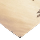 Nappe Coucher de soleil sur la forêt gelée de neige près (Angle)