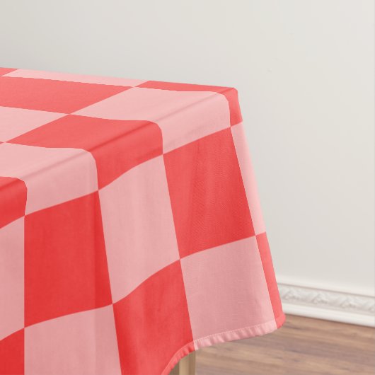Nappe Damier Rouge et Rose Accrocheur (In Situ)