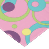 Nappe de cercles roses funky (Angle)