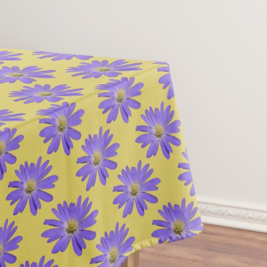 Nappe De Faisceau Violet Fleurs De Faisée Nappe (In Situ)