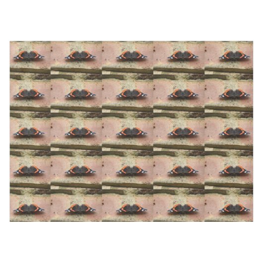 Nappe de papillon de l'amiral rouge (Devant (Horizontal))