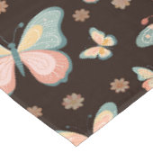 Nappe Des rêves bohèmes de papillons et de fleurs sur. (Angle)