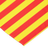 Nappe Design de bandes rouge et jaune (Angle)