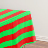 Nappe Design de bandes rouge et verte (In Situ)