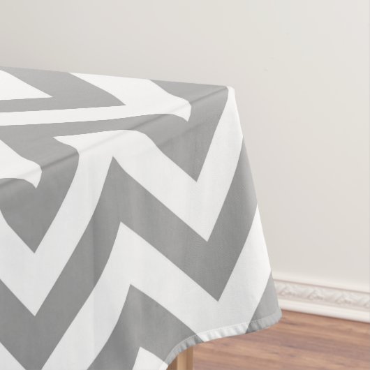 Nappe Dk Gray Lg Chevron Pineapple Quatrefoil 3 monogram (In Situ)