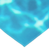 Nappe Eau de la piscine. L'Eau De Ripple. Réflexion Sun (Angle)