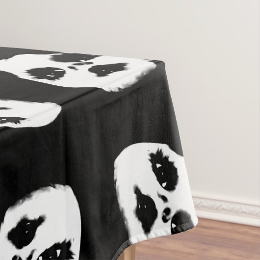 Nappe Faces de poupée déplaisantes (In Situ)