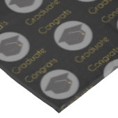Nappe Félicitations Gradué et Black Grad Casquette Motif (Angle)