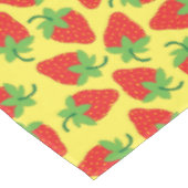 Nappe Fête d'anniversaire de fraises (Angle)
