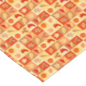 Nappe Feuilles d'automne Carrés Brown orange jaune (Angle)