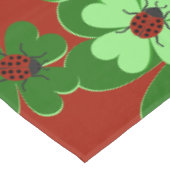 Nappe Feuilles modernes de Green, Red Ladybug Insect & C (Angle)