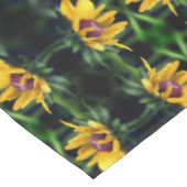 Nappe Fleur Susan Black Eyed dépliant Abstrait (Angle)