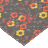 Nappe Fleurs de feu sur un arrière - plan sombre (Angle)