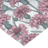 Nappe Fleurs de maïs roses, fleurs sauvages sur blanc (Angle)