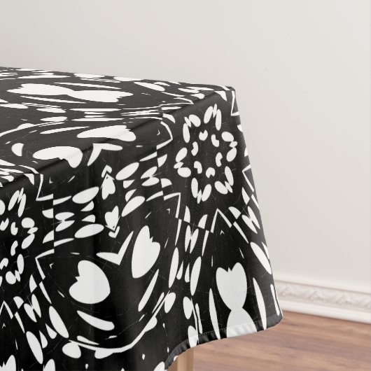 Nappe géométrique en noir et blanc (In Situ)