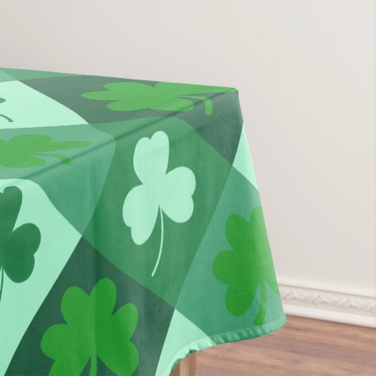 Nappe Green Clover for St Patrick Day (In Situ)