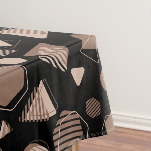 Nappe Hexagon & Triangle rose & Brown sur Motif noir (In Situ)