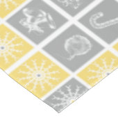 Nappe Jaune gris vacances hiver quilt motif (Angle)