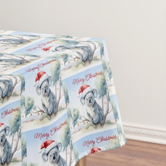 Nappe Koala assise dans un gommier Joyeux Noël (In Situ)
