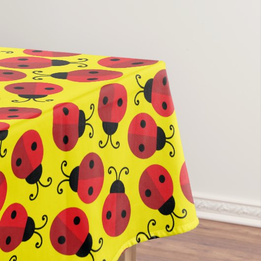 Nappe Lady Bug Cute Kid's Ladybug Birthday Party (In Situ)