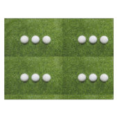 Nappe Les balles de golf sont sur de l'herbe verte (Devant (Horizontal))