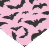 Nappe Les chauves-souris noires d'Halloween rose (Angle)