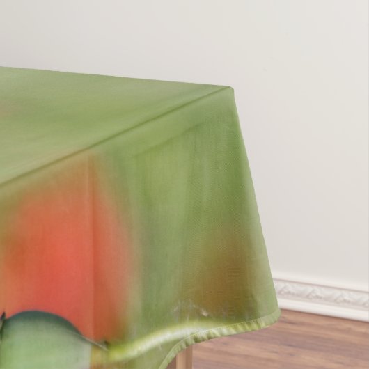 Nappe Les pavots rouges vibrants dans un pavot vert (In Situ)