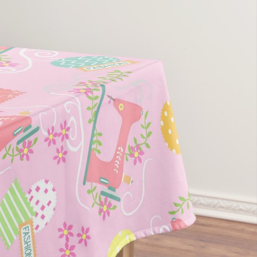 Nappe Machine à coudre rose amour (In Situ)