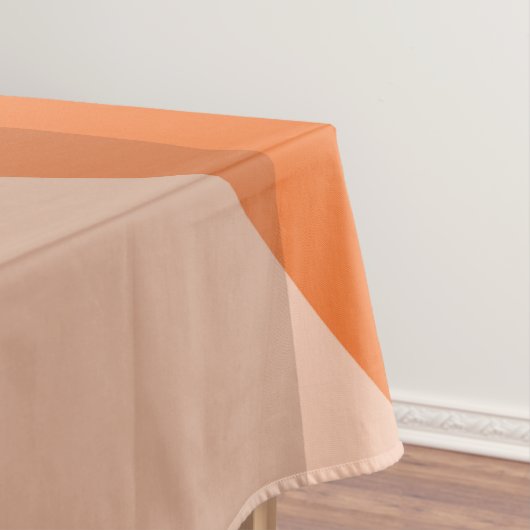 Nappe Main des femmes poussant le bouton snooze du révei (In Situ)