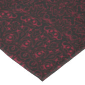 Nappe Mandala rouge Bourgogne avec symétrie ornementale (Angle)