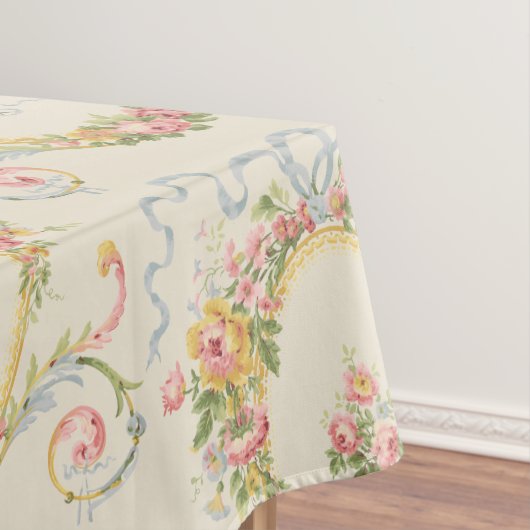 Nappe Médaille florale de l'époque victorienne et ruban (In Situ)