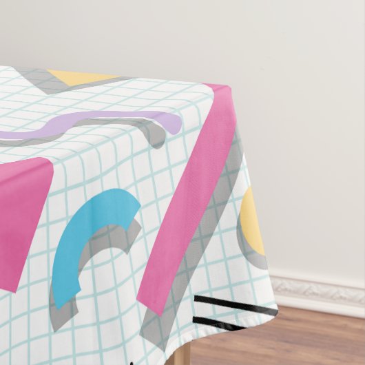 Nappe Memphis Shapes (In Situ)