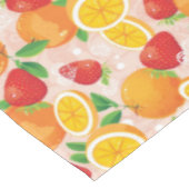 Nappe Motif abstrait avec la fraise (Angle)