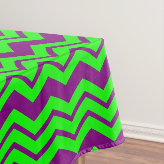 Nappe Motif chevron zigzag vert violet (In Situ)