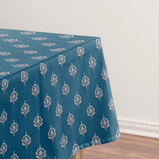 Nappe Motif damassé élégant bleu foncé (In Situ)