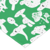 Nappe Motif de champignon noir 01b BG vert (Angle)