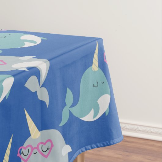 Nappe Motif de dessin animé mignon Narwhal Whimsal en bl (In Situ)