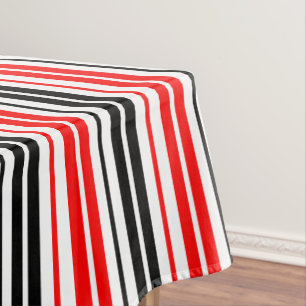 Nappe Motif de rayures rouges noires et blanches