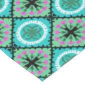 Nappe Motif de Suzani avec des motifs d'Ouzbékistan et (Angle)