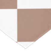Nappe Motif diamant en blanc et Mocha Mousse (Angle)