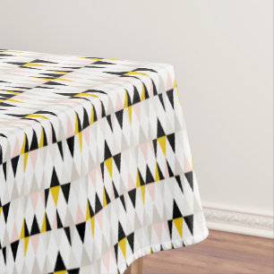 Nappe Motif géométrique fendu de triangle