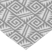 Nappe Motif Ikat Aztec - Nuances de gris / gris (Angle)
