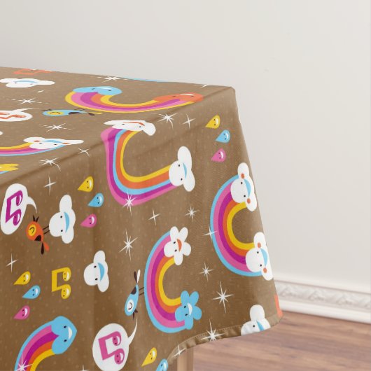 Nappe motif mignon d'arcs-en-ciel (In Situ)