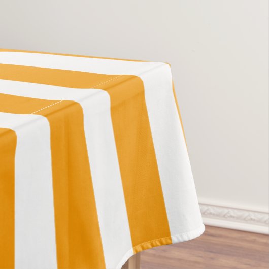 Nappe Motif orange et blanc de rayures (In Situ)