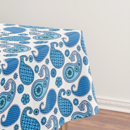 Nappe Motif Paisley, tons bleu sur blanc (In Situ)