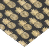 Nappe Motif tropical élégant d'ananas de noir et d'or (Angle)