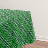 Nappe Motif vert-foncé et de Forest Green de plaid (In Situ)