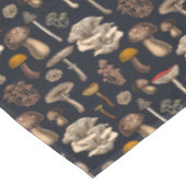 Nappe Mushrooms sauvages (Angle)