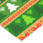 NAPPE NOËL ARBRE VERT BLANC ORNAMENTS ROUGES (Angle)